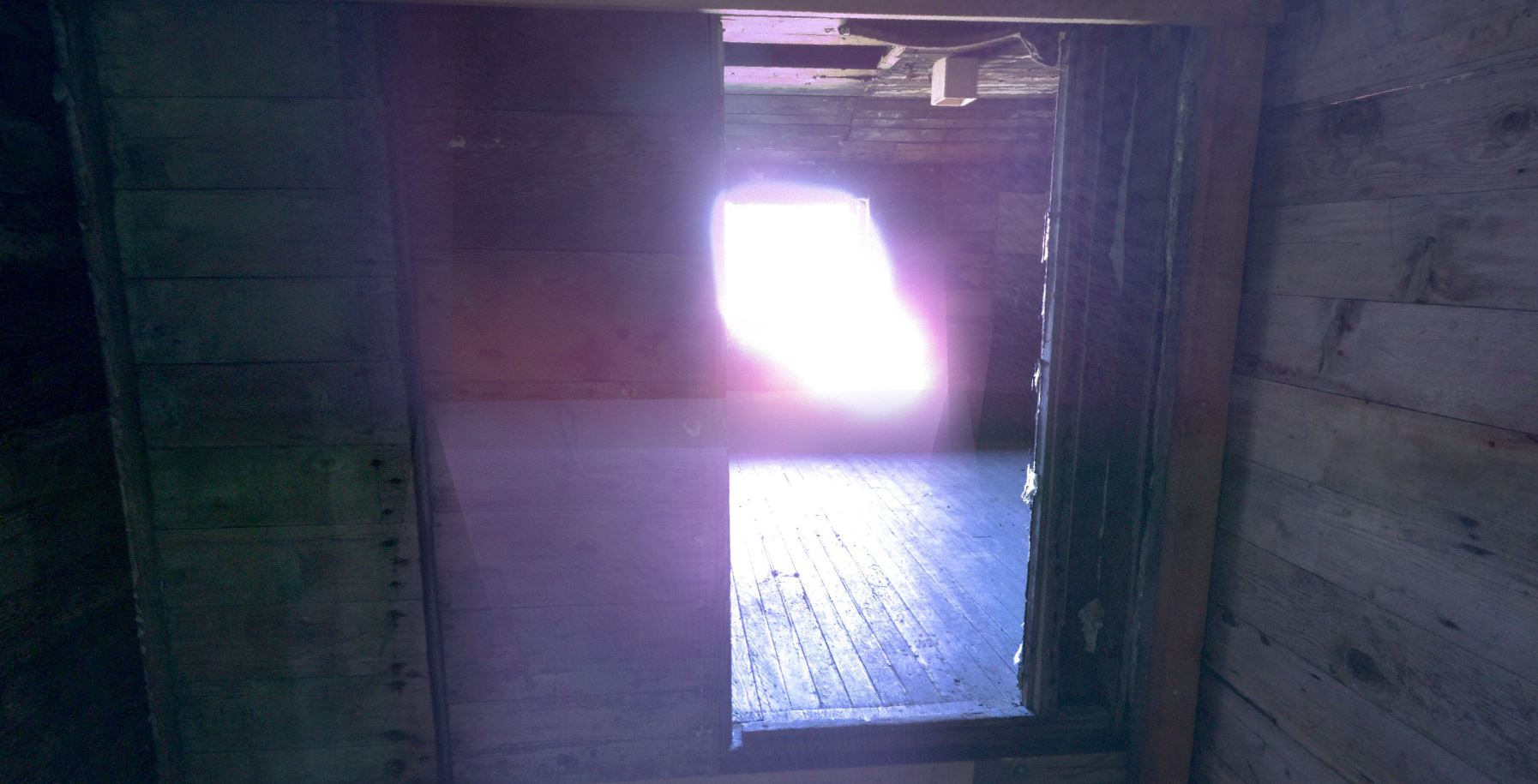 Panoramic view of scanning location 3 of the interior of Small House no.11 on Herschel Island