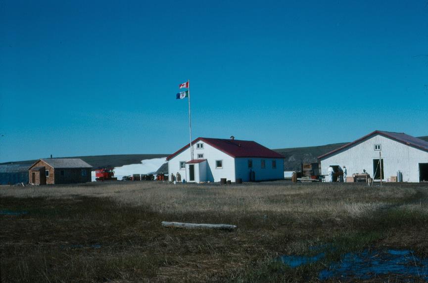 Buildings at Pauline Cove (Herschel Island). Taken during the Herschel Island and Yukon North Slope Inuvialuit Oral History Project for the Inuvialuit Social Development Program.